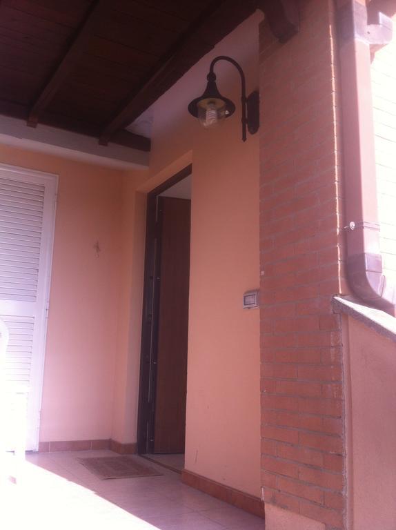 Bed And Breakfast Letterario Fiumicino Exterior photo