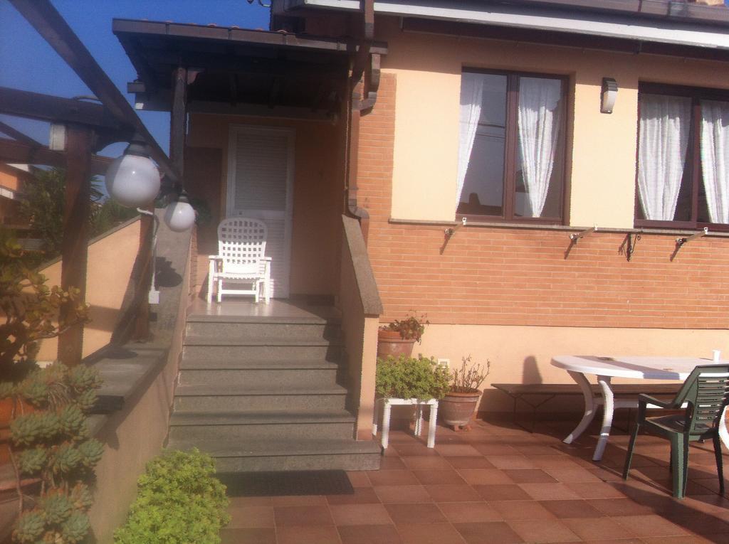 Bed And Breakfast Letterario Fiumicino Exterior photo