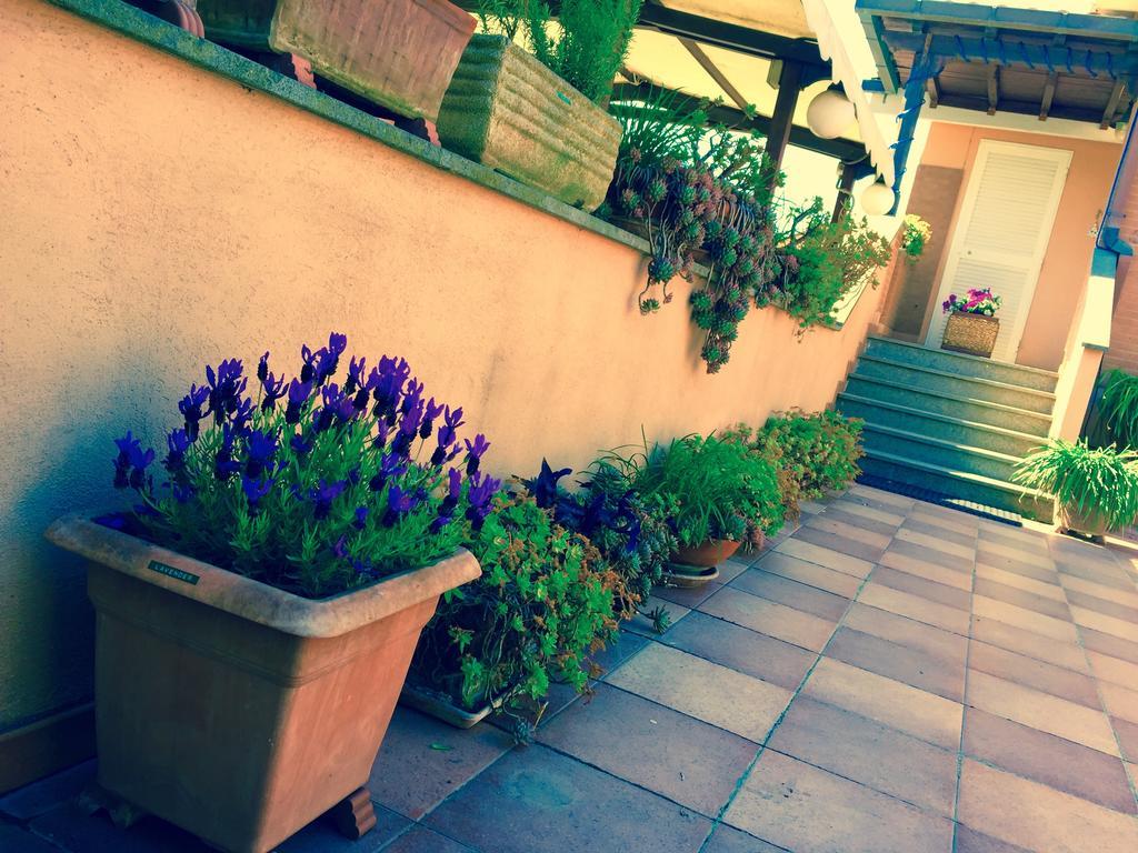 Bed And Breakfast Letterario Fiumicino Exterior photo