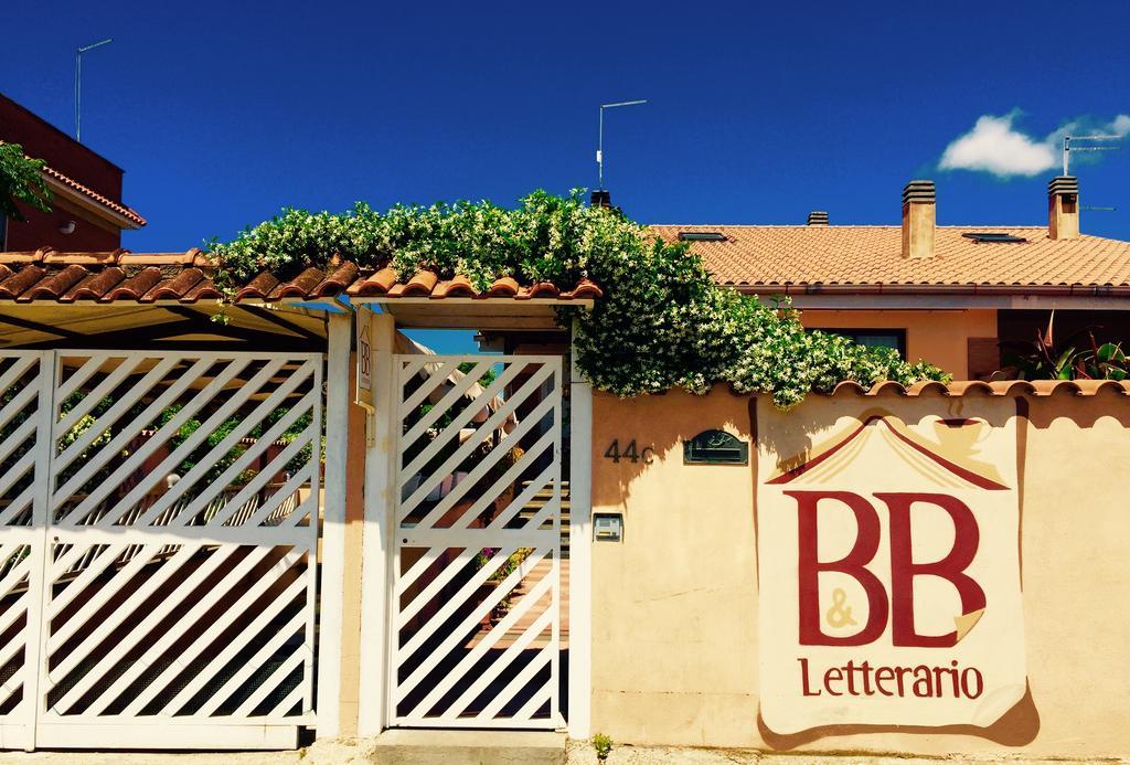 Bed And Breakfast Letterario Fiumicino Exterior photo